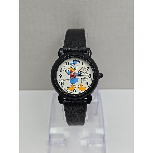 Vintage Lorus Donald Duck Disney V811 1651 Quartz Watch Japan main image 7